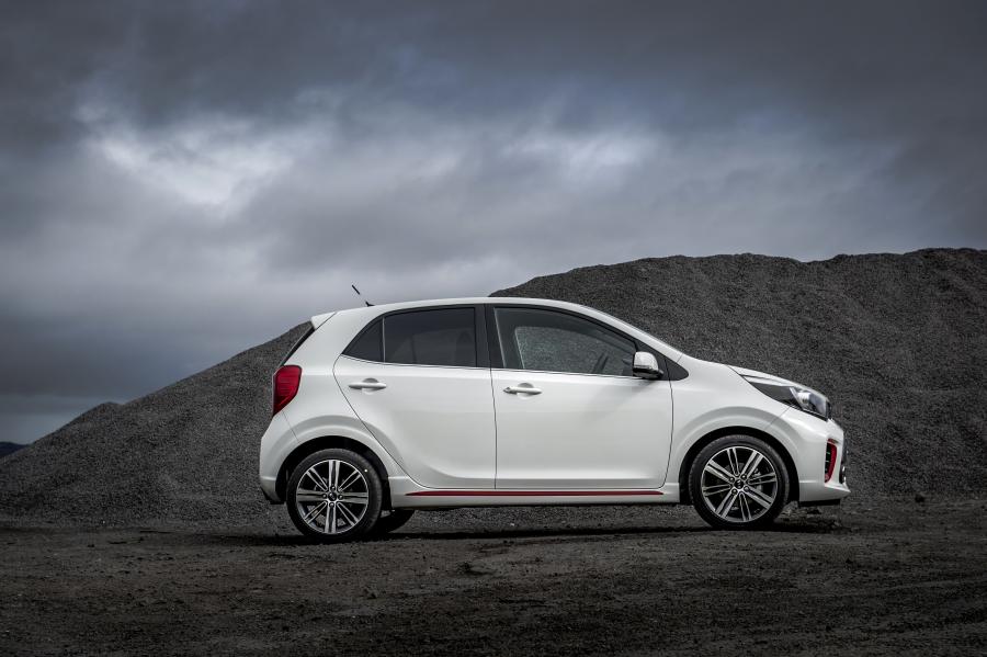 Kia Picanto GT Line 2017 года  (UK) (фото 25 из 92)